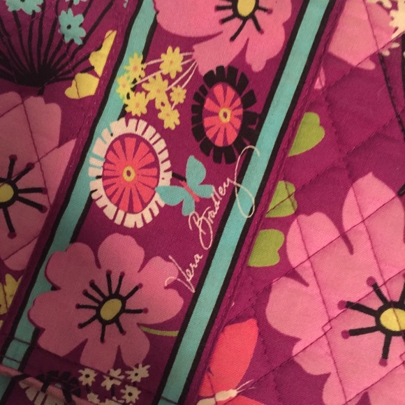 Vera Bradley messenger tote - Picture 2 of 5